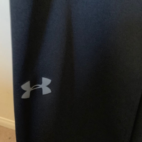 Women’s under armour full leg pant - Picture 2 of 4